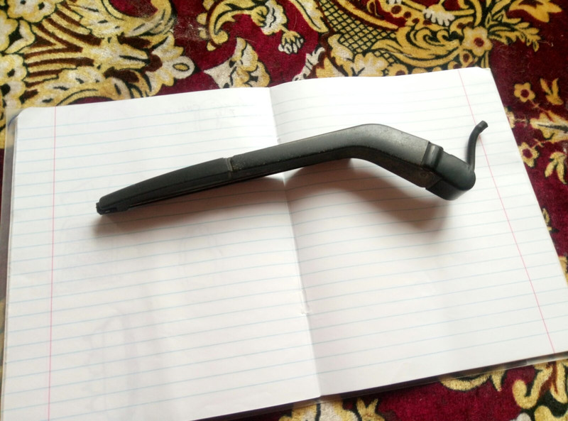 Дворник правой фары Mercedes-Benz E-Class А 1992 2.3 Бензин Хмельницкий