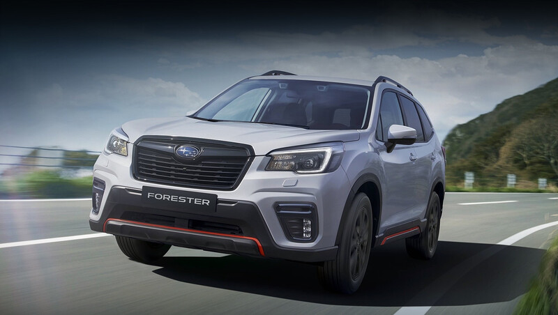 Правый зандний фонарь Subaru Forester SJ  2018 2.5 Бензин 