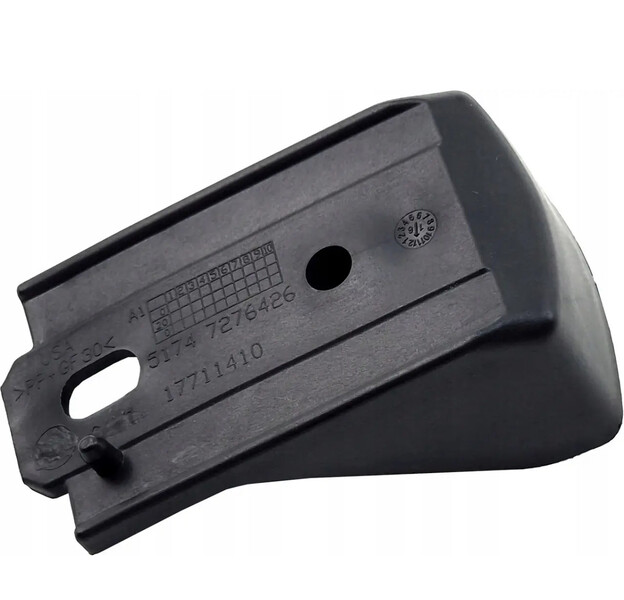 Кронштейн переднього бампера центральний нижній BMW X3 F25  2014 2.0 Дизель 