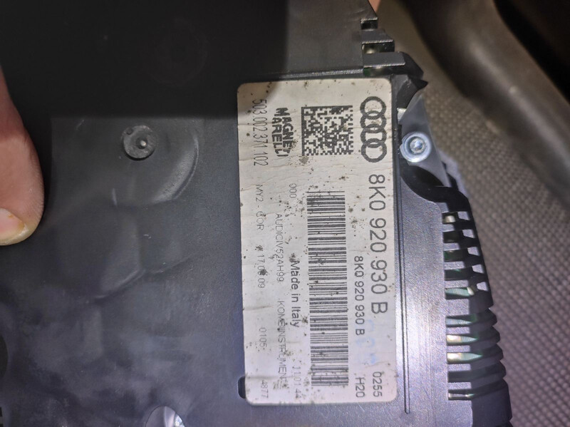 Панель приборов Audi A4 B8 2009 г.  Рожище