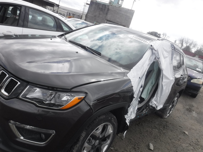 Крыло переднее левое Jeep Compass Limited AWD 2018 г.  2.4 л бензин Одесса