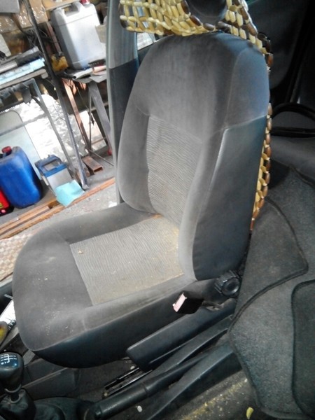 Сидения передние Renault Megane 2  2003 1.4 Бензин Одесса
