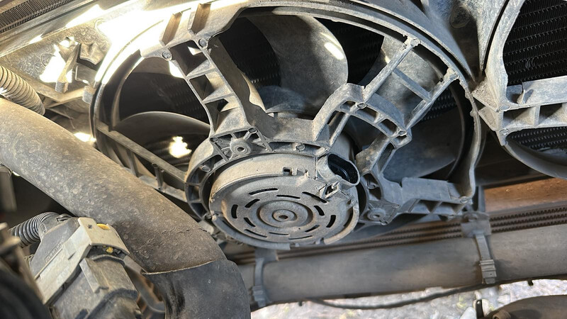 Вентилятои охолодження Fiat Doblo  2006 хэтчбек 1.9 Дизель 