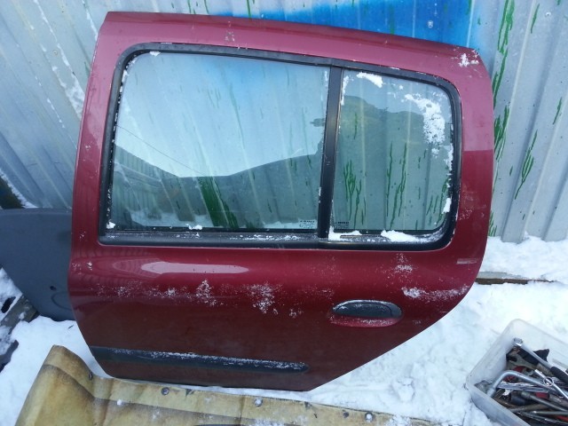 Ущільнювач скла Renault Symbol Clio II 2008 р.  1.4 л бензин Дніпро