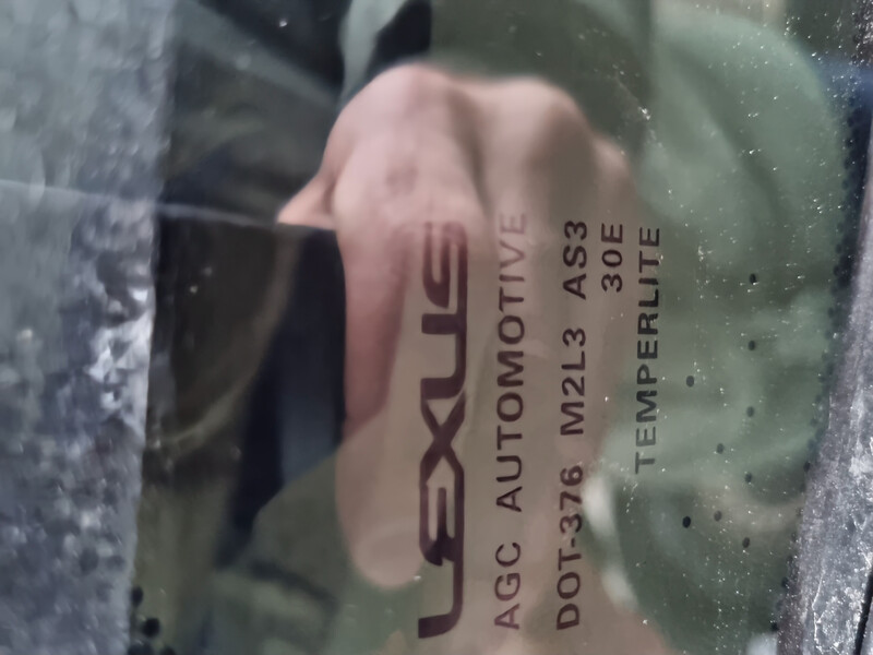 Скло бічне Lexus RX 2015 р.  3.5 л гибрид Бориспіль