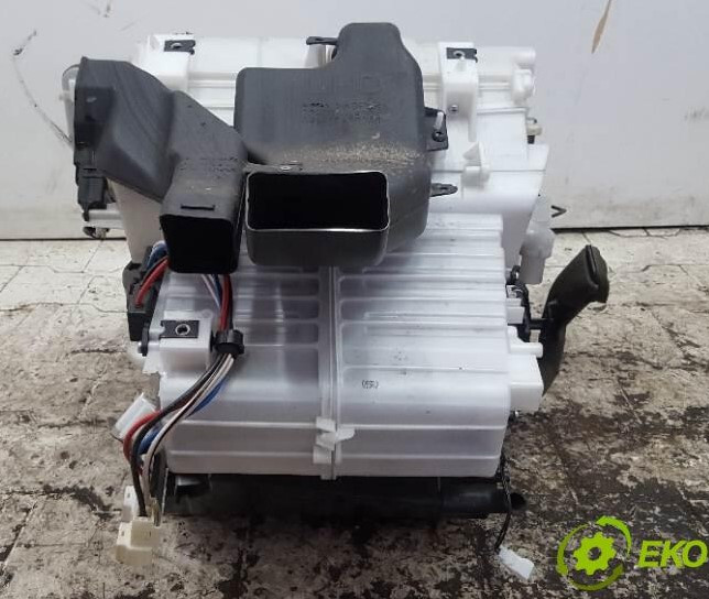 Узел обогрева Nissan X-Trail T31  2011 2.0 Дизель 