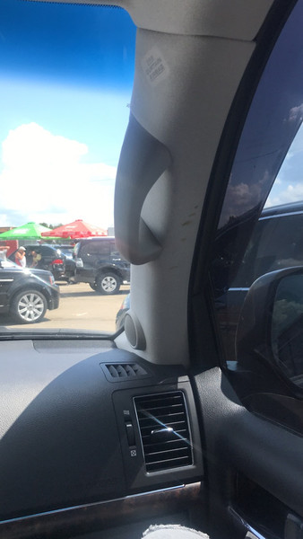 Обшивка передней правой стойки Toyota Land Cruiser 200  2013 4.5 Дизель Киев