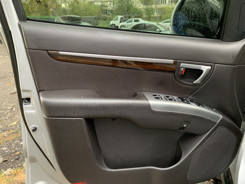 Карта двери 823052B211HMC   Hyundai Santa FE