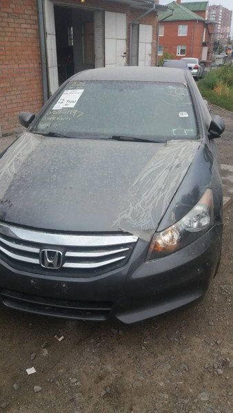 Хромированная решетка радиатора Honda Accord USA 2011 г.  2.4 л бензин Винница