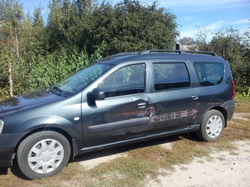 Дверь передняя Dacia Logan  2008 универсал 1.6 Бензин Чернигов