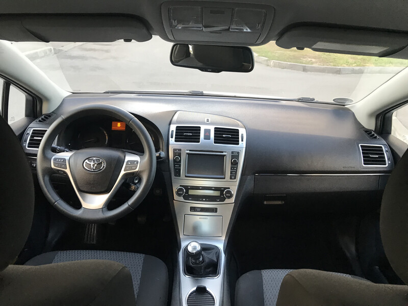 Пепельница с кнопками подогрева сидений т270 restyle Toyota Avensis  2013 2.0 Дизель Харьков