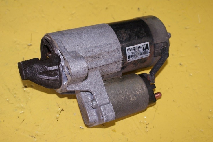 Стартер Suzuki Vitara  2002 2.0 Бензин Львов