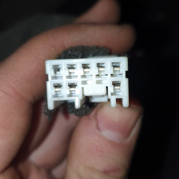 Разъем заднего фонаря (папа) Chevrolet Aveo  2011 1.5 Бензин 