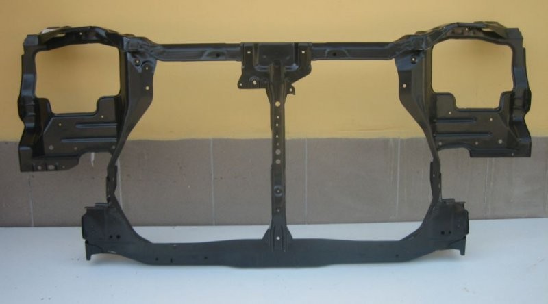 Передня панель у зборі Nissan X-Trail T30 універсал 2006 р.  2.5 л бензин Київ