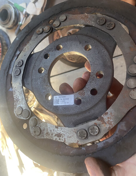 Диск щеплення електро двигуна Volkswagen Jetta 6  2013 1.4 Гибрид Ивано-Франковск