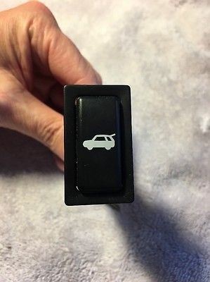 Кнопка открытия заднего стекла Toyota Matrix  2002 хэтчбек 1.0 Бензин Одесса