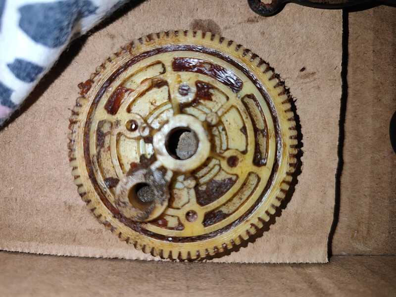 Шестерня моторчика заднего стеклоочистителя MINI Cooper 2016 г.  1.5 л бензин Бердичев