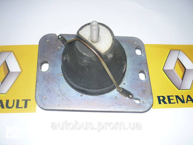 Подушка двигуна права Opel Vivaro  2004 2.5 Дизель 