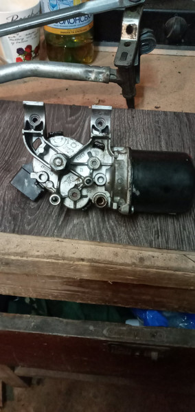 Мотор склоочисника 7701054828   Renault Megane