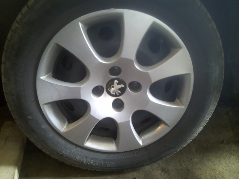 Колпаки на диски Peugeot 408  2013 1.6 Бензин Одесса