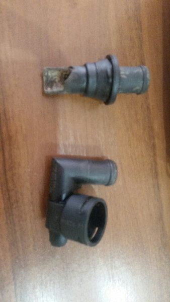 Фланец охлаждающей жидкости Volkswagen Sharan  2000 1.8 Бензин Черновцы