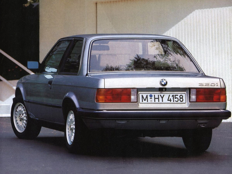 Фонари BMW 3 Series Е30 1986 1.8 Бензин Хмельницкий