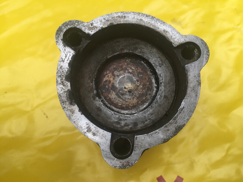 Пневмо блокиратор 1/ задней передачи Renault Magnum  1991 