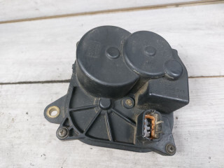 Моторчик роздатки д 40 Nissan Navara  2008 2.5 Дизель Вараш