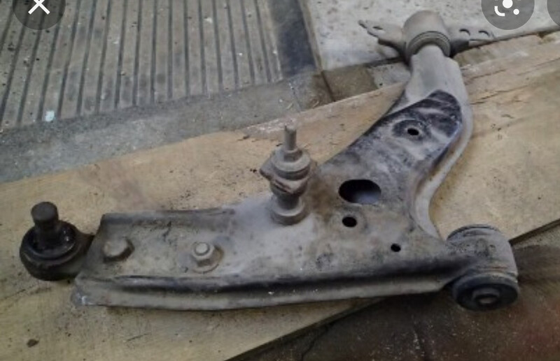 Ричаг передній правий Mazda 323  1993 16.0 Бензин Полонное