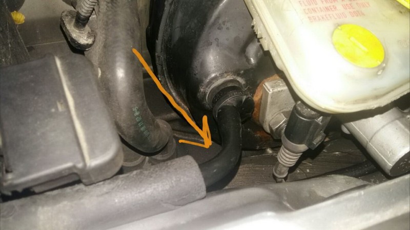 Вакуумный трубопровод Audi A4 B6  2002 универсал 1.9 Дизель Днепропетровск