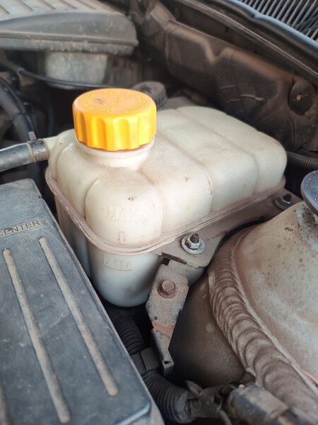 Расширительный бачок ож Chevrolet Lacetti  2004 хетчбек 1.8 Бензин 