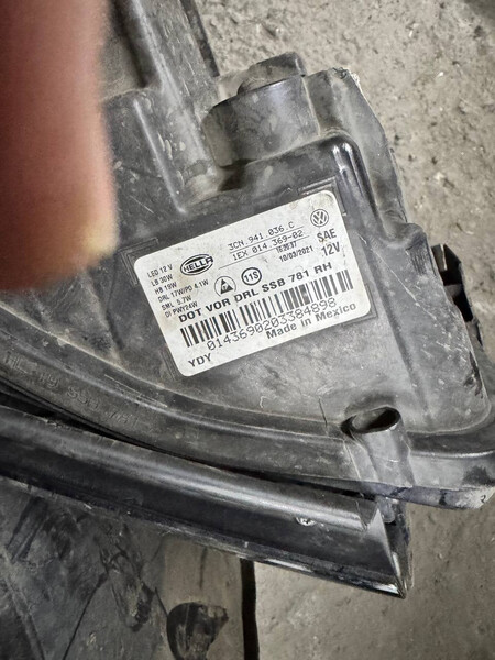 Фара передняя Volkswagen Atlas 2021 г.  3.6 л бензин USA  Першотравенск