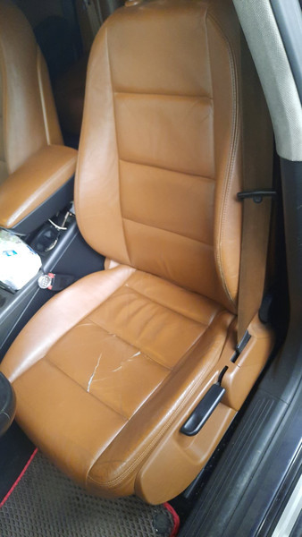 Переднее сиденье левое Audi A6 C6 2006 г.  3.0 л дизель Киев