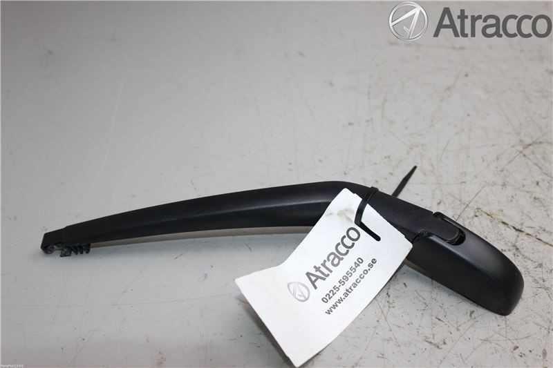 Повідець заднього двірника Toyota Yaris  2014 хетчбек 1.3 Бензин 