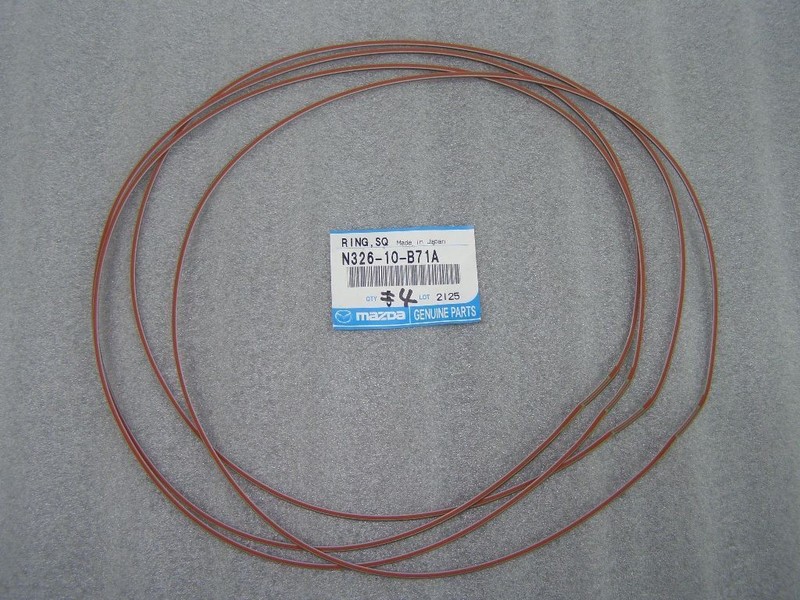 Кольцо уплоьнительное Mazda RX-8 купе 2004 г.  1.3 л бензин Кировоград