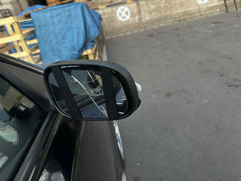 Зеркало правое Volvo V50  2009 универсал  Электро 