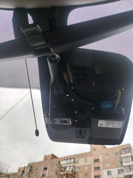 Лобовое стекло Renault Kadjar  2016 хэтчбек 1.5 Дизель Запорожье