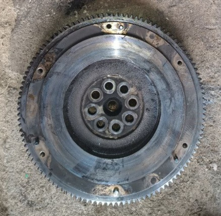 Маховик Honda CR-V 1999 г.  2.0 л бензин