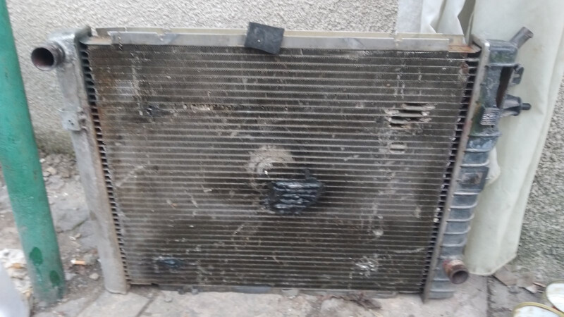 Радіатор Opel Omega A 1990 р.  26.0 л бензин Снігурівка