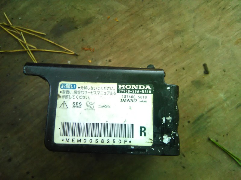 Датчик удара левый передний Honda CR-V 2 2003 г.  2.0 л бензин Киев