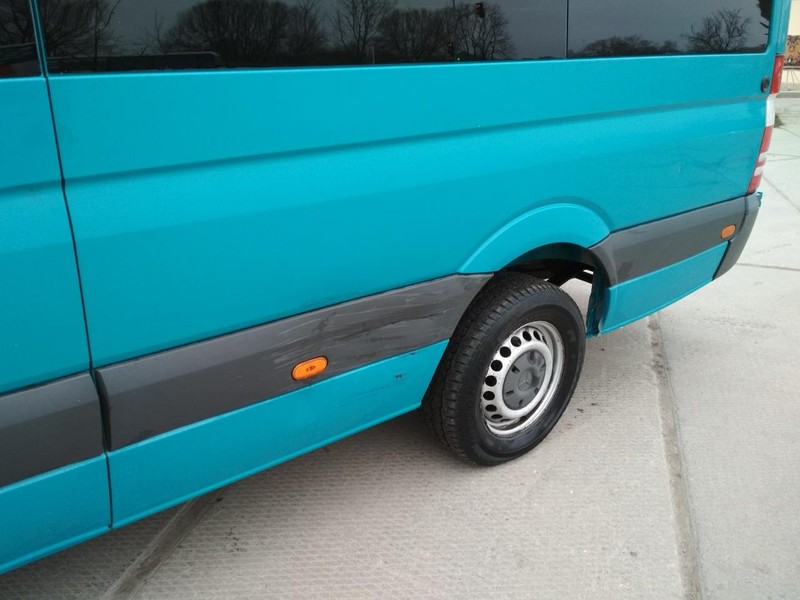 Молдинг кузова левый Mercedes-Benz Sprinter  2009 3.0 Дизель Хмельницкий