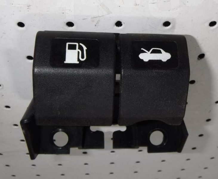 Ручка открывания лючка бензобака Nissan Tiida C12  2012 хетчбек 1.6 Бензин 