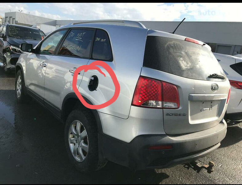 Лючок бензобака Kia Sorento  2012 2.4 Бензин Нова Каховка