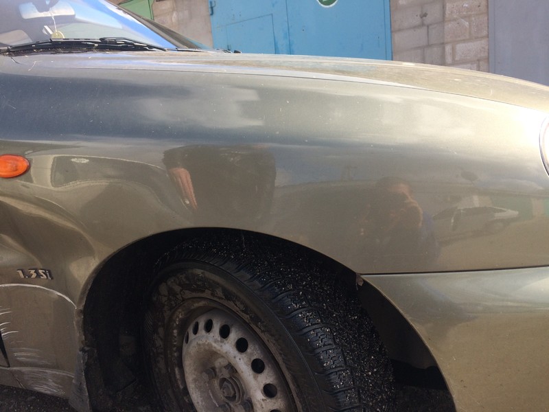 Крило переднє Daewoo Lanos  2004 1.5 Бензин 