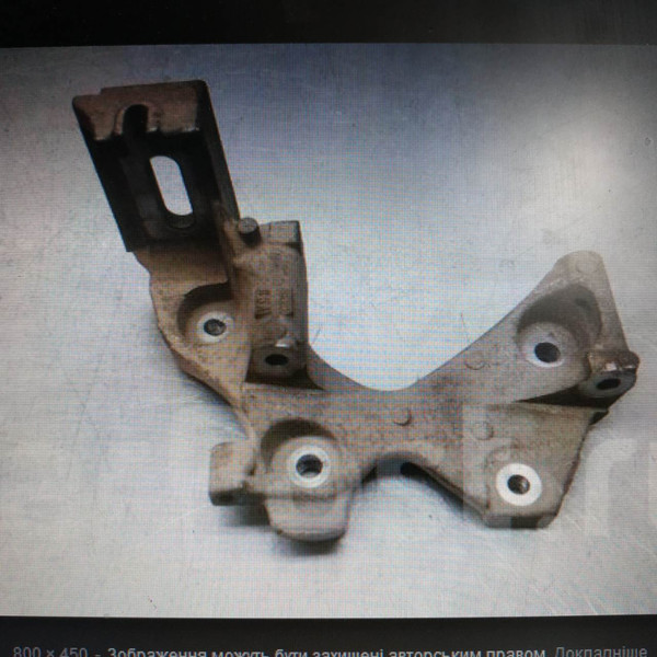 Кріплення двигуна Nissan Juke  2012 1.6 Бензин 