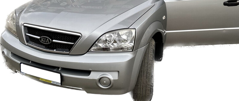 Бампер передний Kia Sorento 2003 г.  2.5 л дизель Стрый