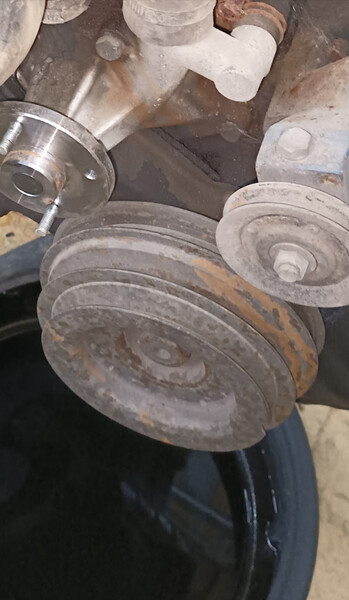 Шків коленвалу Nissan Vanette  1988 2.0 Дизель 