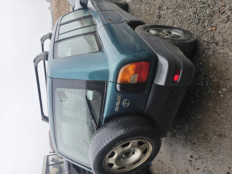 Документи Toyota RAV4 1998 г.  2.0 л бензин Полтава