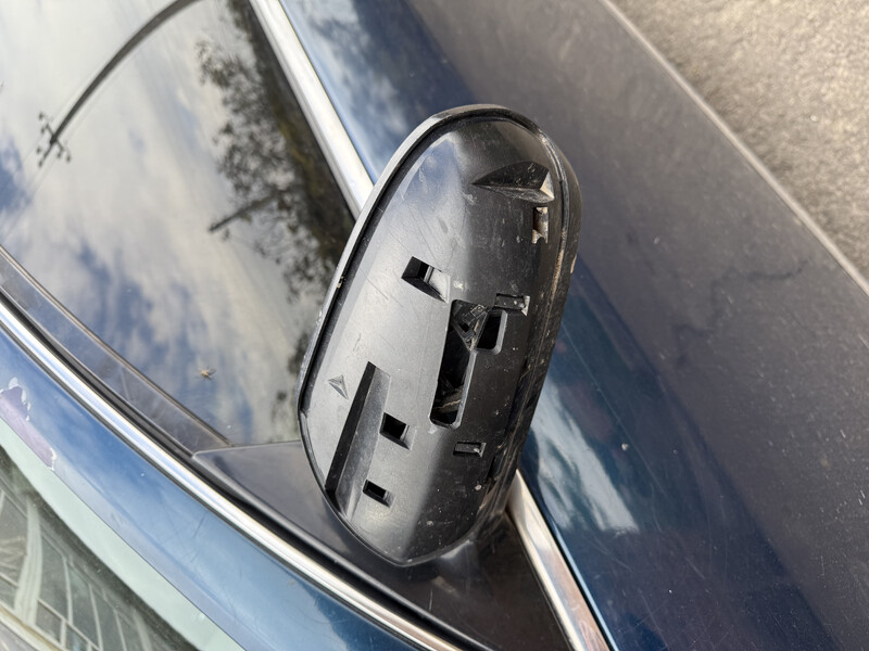 Накладка на зеркало ліве водія Nissan Teana J31  2006 2.0 Бензин 