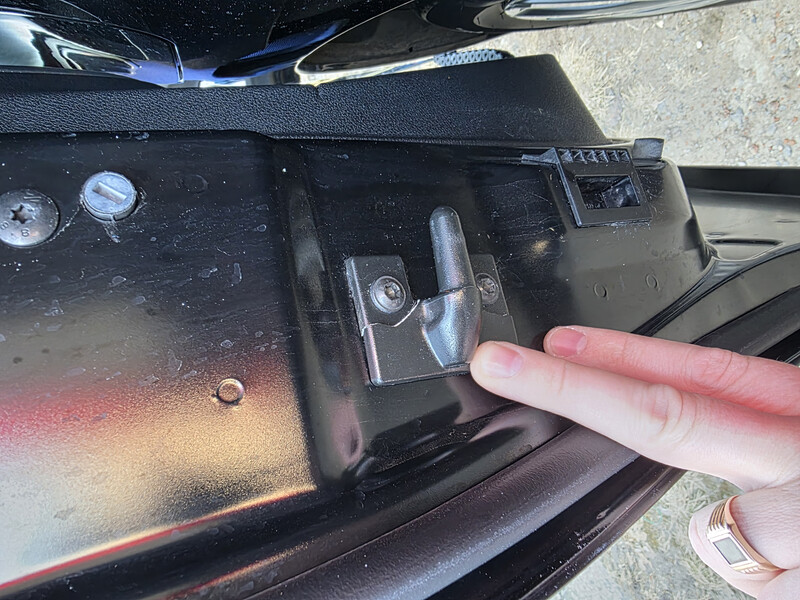 Направляюча на ліву розпашну дверку Citroen Berlingo  2020 1.5 Дизель Полтава